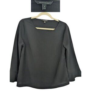 Banana Republic Black Long Sleeve Blouse (Size M)